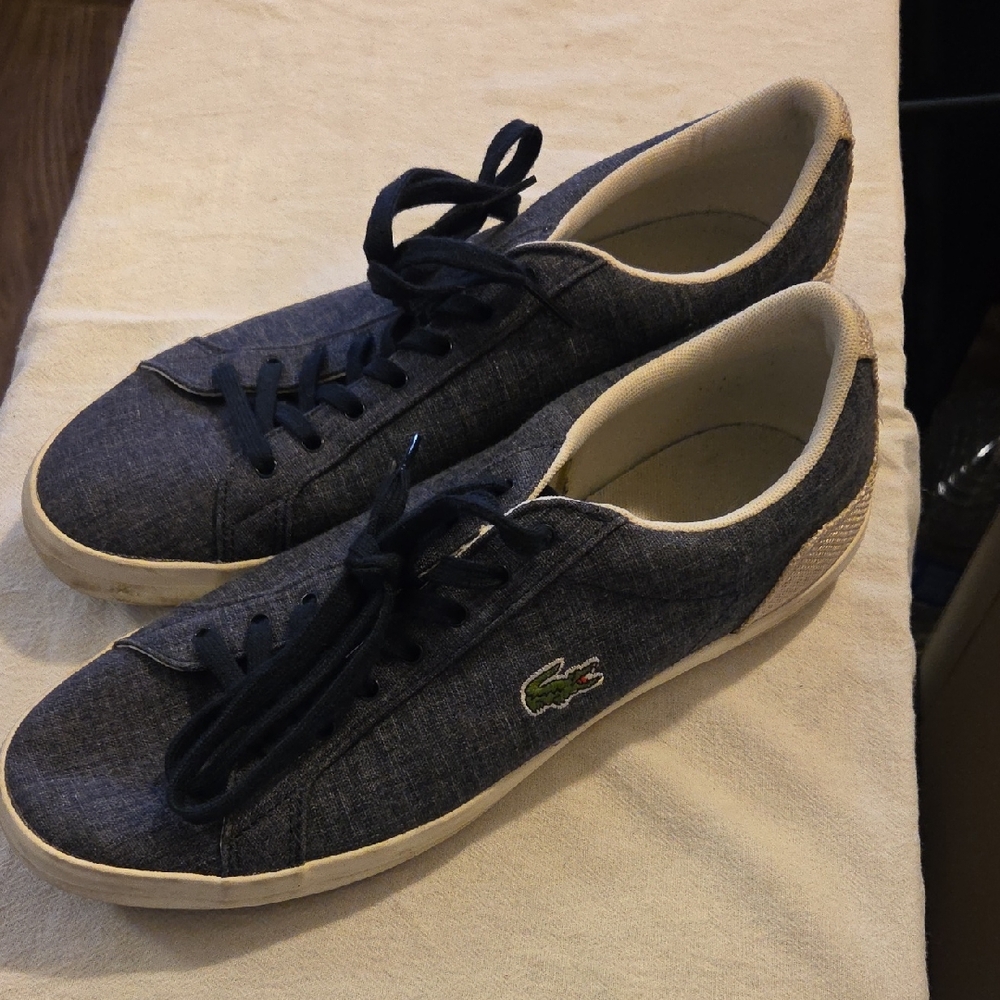 Lacoste Denim Blue Shoes with White Trim Size 9.5